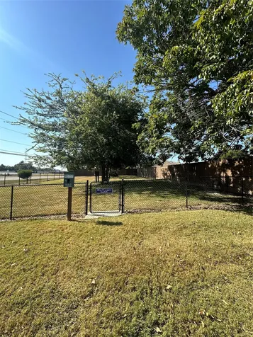 17570 Highway 105 W 55w Montgomery TX 77356