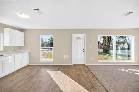 4918 Los Angeles Street Houston TX 77026