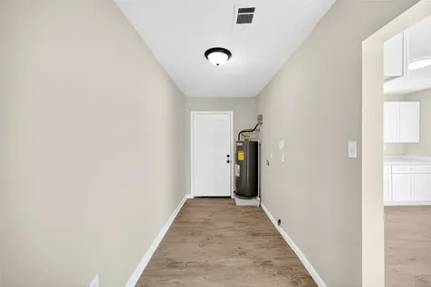 4918 Los Angeles Street Houston TX 77026