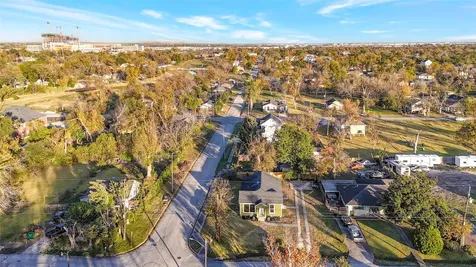 4918 Los Angeles Street Houston TX 77026