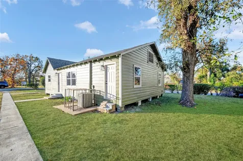 4918 Los Angeles Street Houston TX 77026