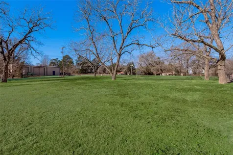 2201 Badger Lane Huntsville TX 77320