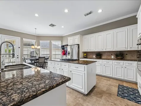 9007 Avebury Stone Circle Missouri City TX 77459