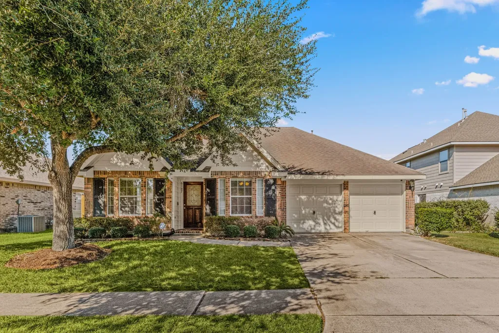 6107 Hubbell Drive Pearland TX 77584