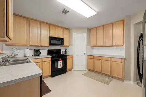 6107 Hubbell Drive Pearland TX 77584