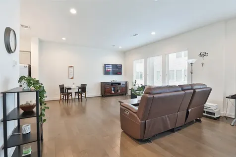 4815 Martin Oaks Lane Houston TX 77018