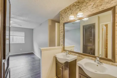 20070 N Navaho Trail Katy TX 77449