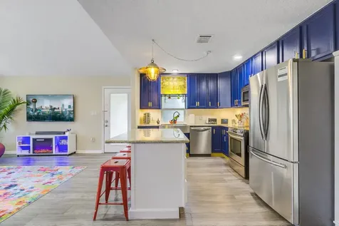 2108 Knollwood Street Kemah TX 77565