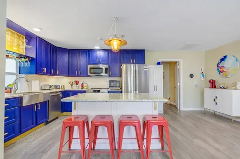 2108 Knollwood Street Kemah TX 77565