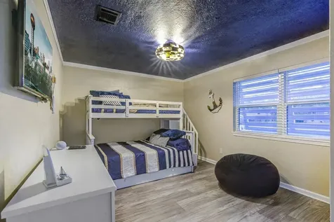 2108 Knollwood Street Kemah TX 77565