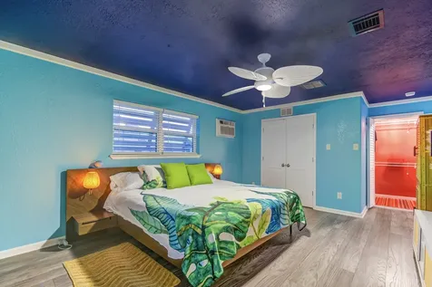 2108 Knollwood Street Kemah TX 77565