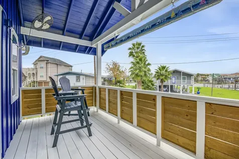 2108 Knollwood Street Kemah TX 77565