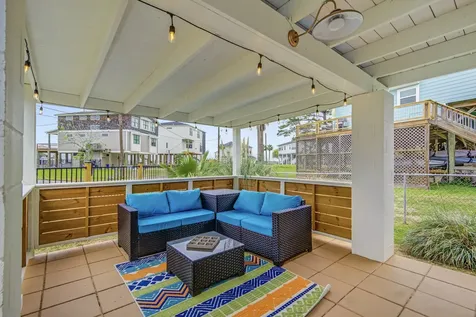 2108 Knollwood Street Kemah TX 77565