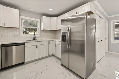 5674 Hazen Street Houston TX 77081