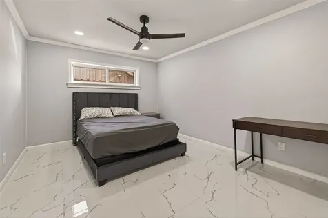 5674 Hazen Street Houston TX 77081