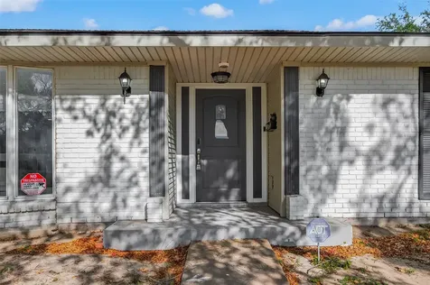 5674 Hazen Street Houston TX 77081
