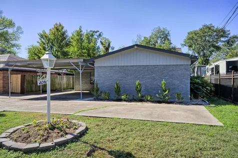 5907 Nancy Ann Street Houston TX 77009