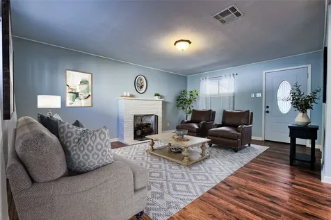 5907 Nancy Ann Street Houston TX 77009