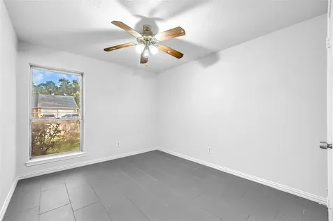 13102 Chipman Glen Drive Houston TX 77082