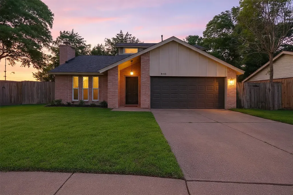 8250 Old Trail Drive Houston TX 77040