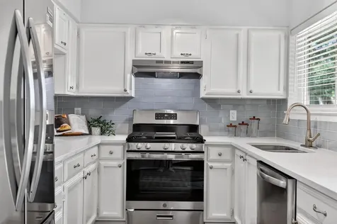 8250 Old Trail Drive Houston TX 77040