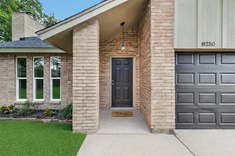 8250 Old Trail Drive Houston TX 77040