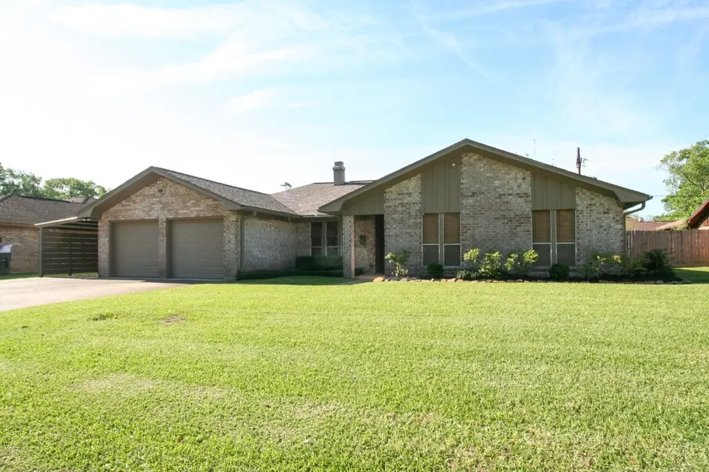 8175 Shenandoah Drive Beaumont TX 77706