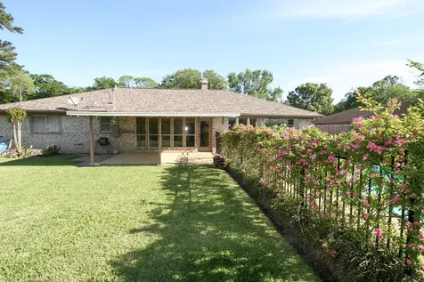 8175 Shenandoah Drive Beaumont TX 77706
