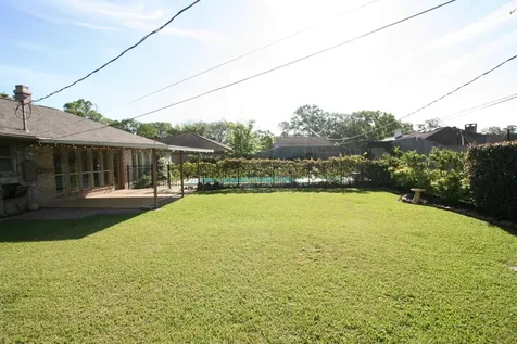 8175 Shenandoah Drive Beaumont TX 77706