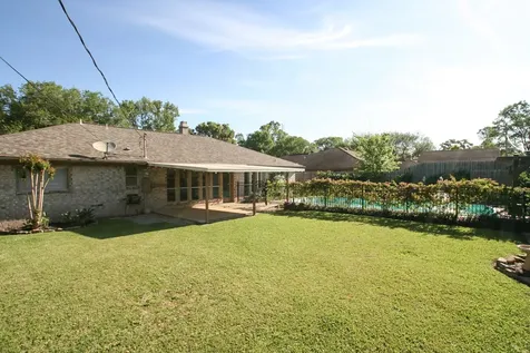 8175 Shenandoah Drive Beaumont TX 77706