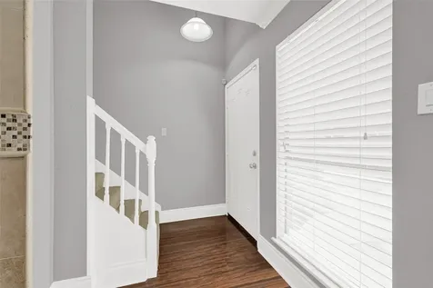 2379 Briarwest Boulevard 85 Houston TX 77077