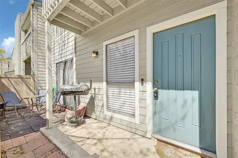 2379 Briarwest Boulevard 85 Houston TX 77077