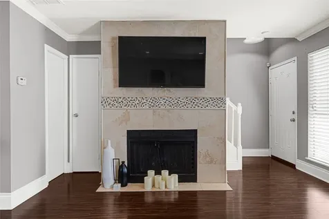 2379 Briarwest Boulevard 85 Houston TX 77077