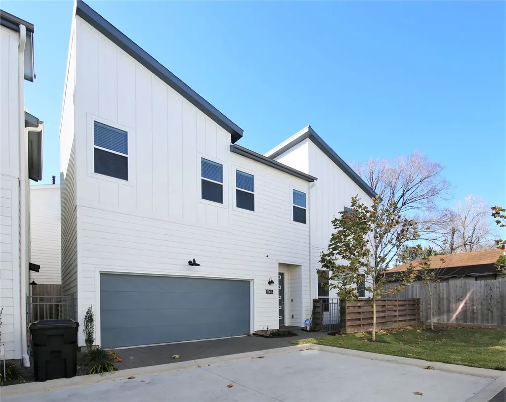 506 W Donovan G Houston TX 77091