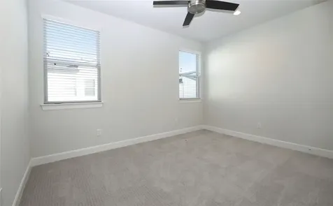 506 W Donovan G Houston TX 77091