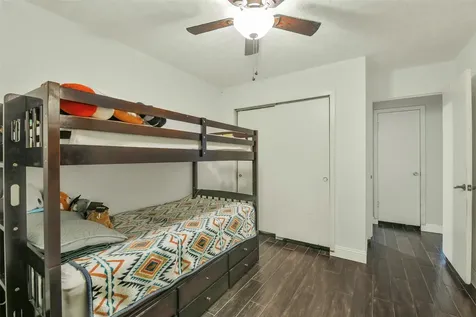 6806 Glen Rock Drive Houston TX 77087