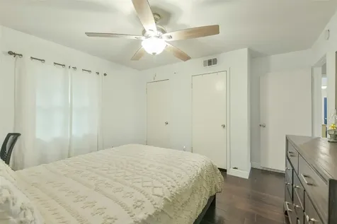 6806 Glen Rock Drive Houston TX 77087