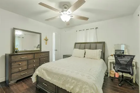 6806 Glen Rock Drive Houston TX 77087