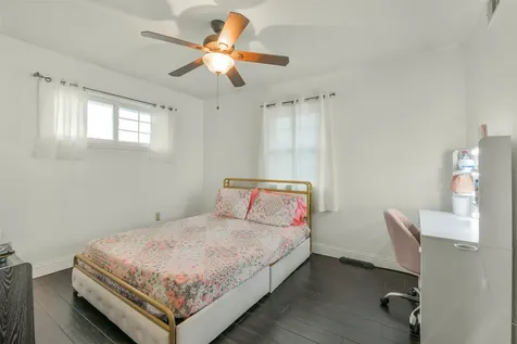 6806 Glen Rock Drive Houston TX 77087