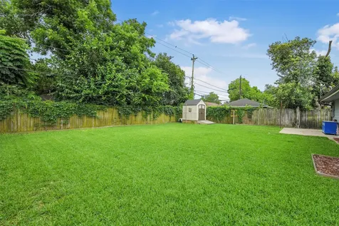 6806 Glen Rock Drive Houston TX 77087