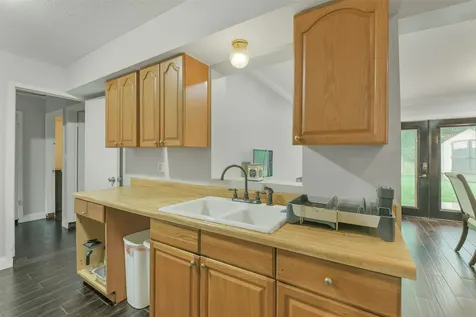 6806 Glen Rock Drive Houston TX 77087
