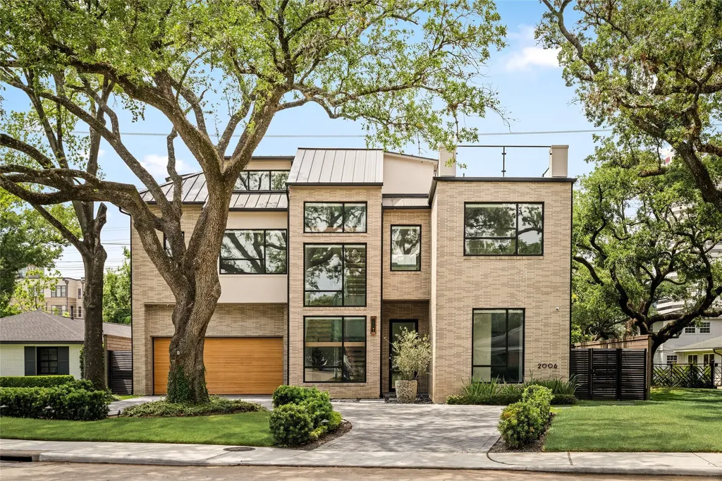 2006 Suffolk Drive Houston TX 77027