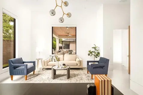2006 Suffolk Drive Houston TX 77027