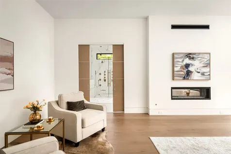 2006 Suffolk Drive Houston TX 77027