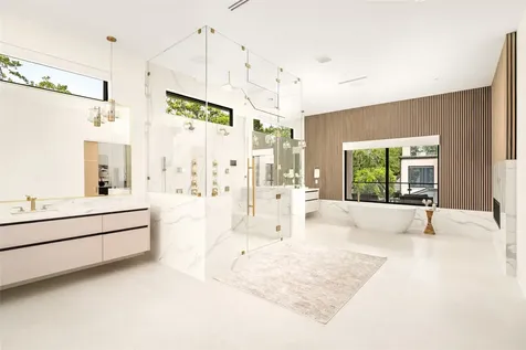 2006 Suffolk Drive Houston TX 77027