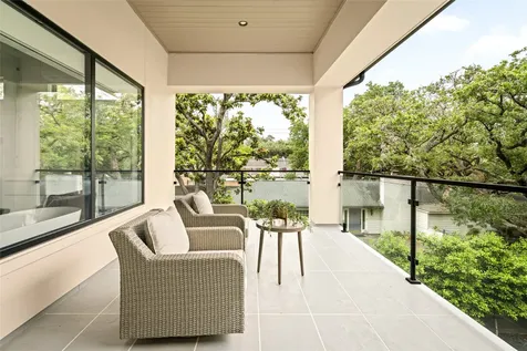 2006 Suffolk Drive Houston TX 77027