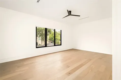 2006 Suffolk Drive Houston TX 77027