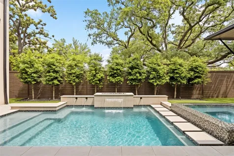 2006 Suffolk Drive Houston TX 77027