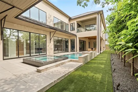 2006 Suffolk Drive Houston TX 77027
