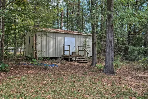 360 Oakhill Road Hemphill TX 75948